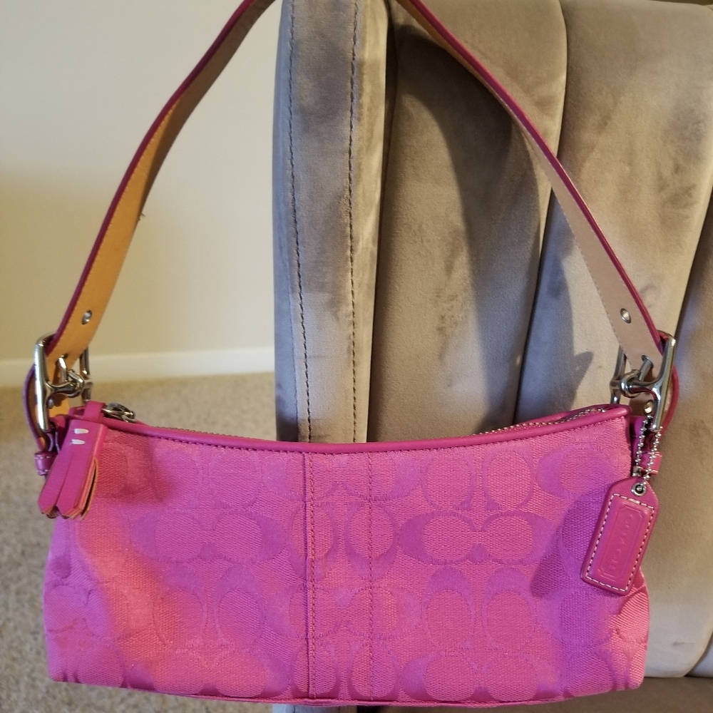 Coach shoulder bag